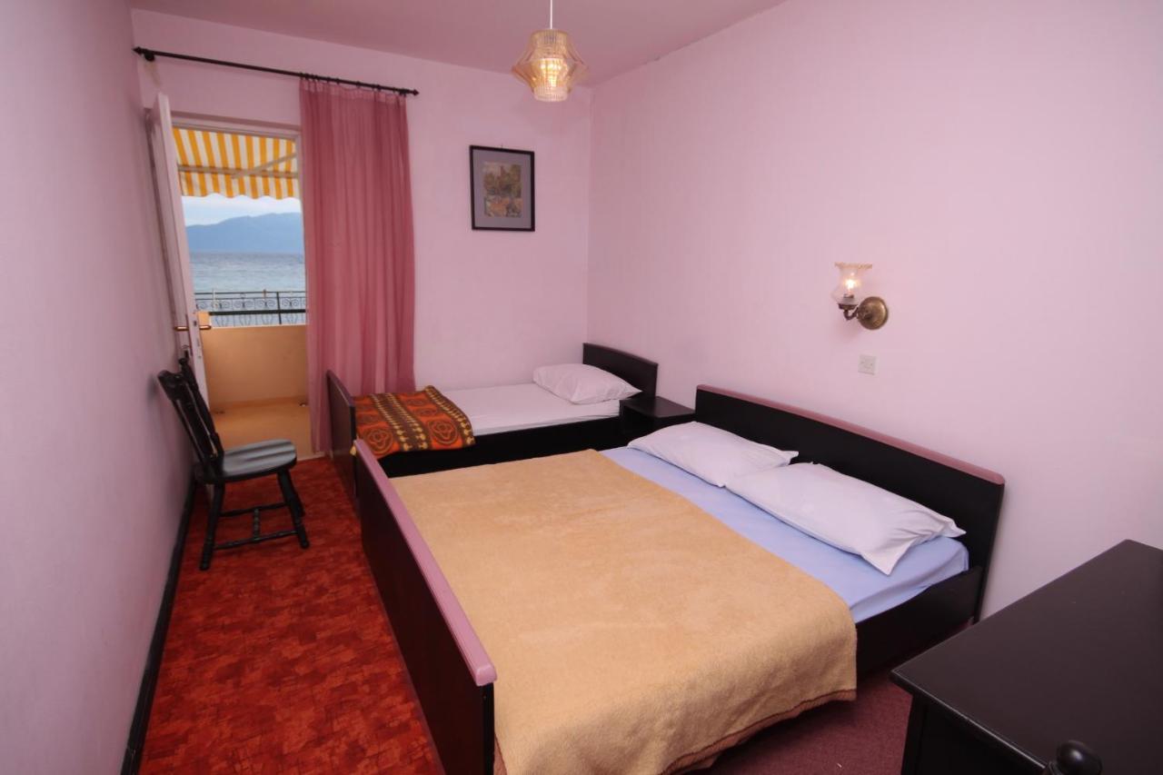 Apartments And Rooms By The Sea Sucuraj, Hvar - 4029 ภายนอก รูปภาพ