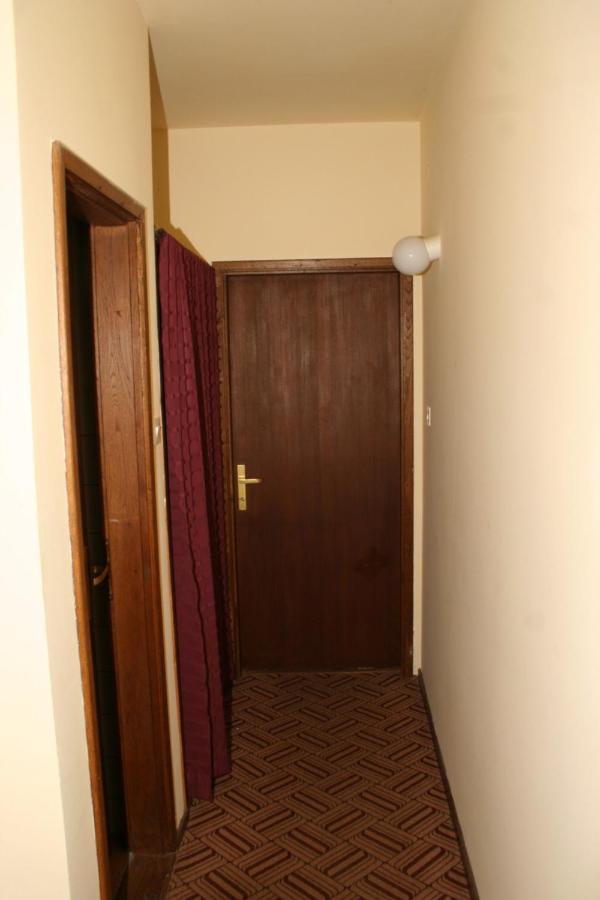 Apartments And Rooms By The Sea Sucuraj, Hvar - 4029 ภายนอก รูปภาพ